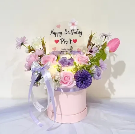 Bloom Box Akrilik Ucapan Ulang Tahun Bantaeng